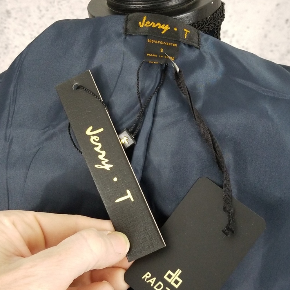 RADZOLI Jerry T. Jacket Small NWT - Picture 8 of 8